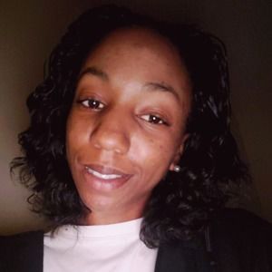 Meet your Posher, Kira